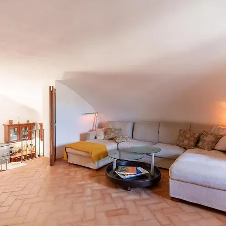 Apartment Valentia