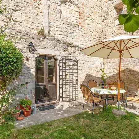 Valentia Apartamento *