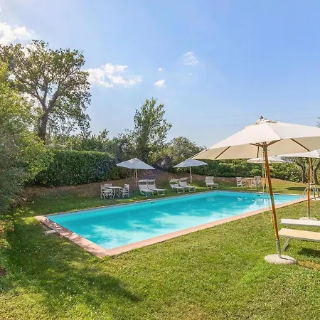 Apartamento Valentia Todi